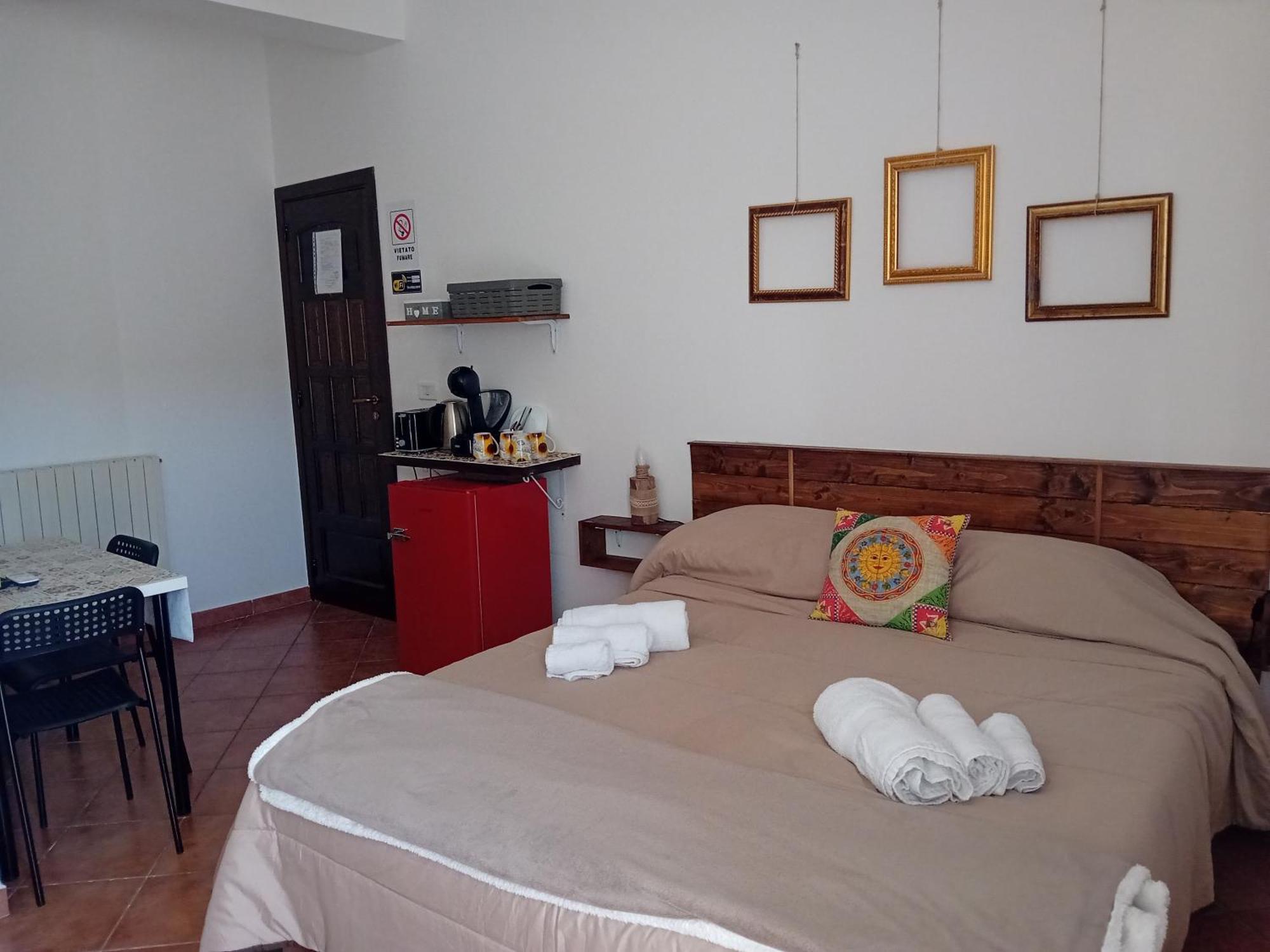 Bed & Breakfast Acquaviva Di Vullo Vincenzo Acquaviva Platani Kamer foto