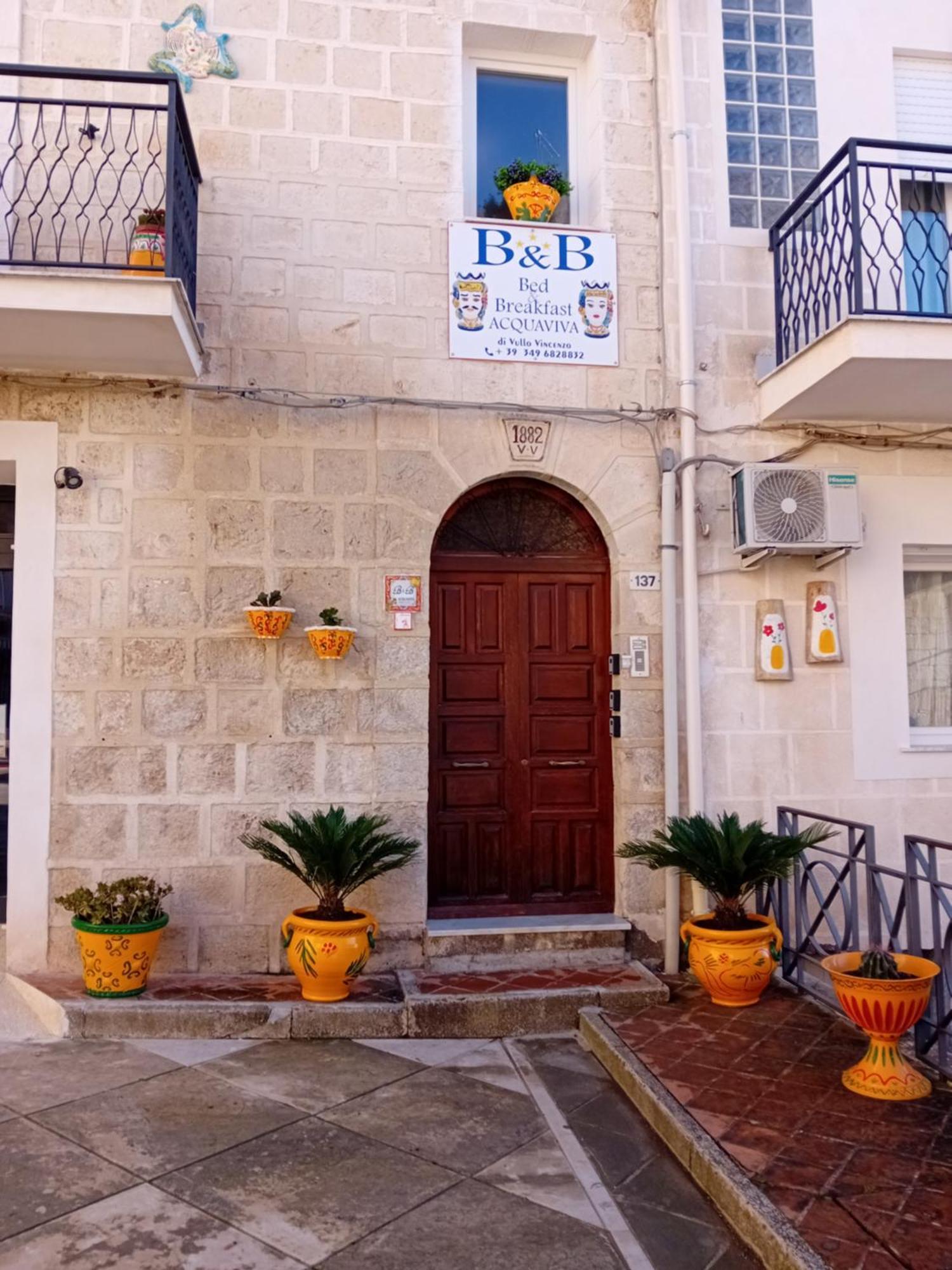 Bed & Breakfast Acquaviva Di Vullo Vincenzo Acquaviva Platani Buitenkant foto